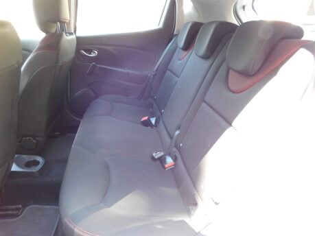 Renault Clio 1.2 EXPRESSION PLUS 16V 5 Dr 19