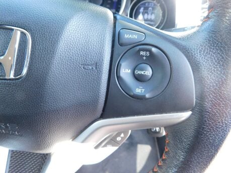 Honda Jazz 1.5 I-VTEC SPORT 5 Dr 14