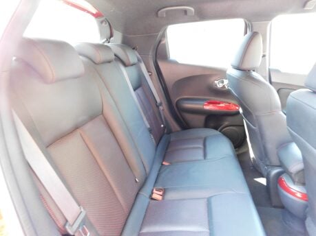 Nissan Juke TEKNA 1.2 DIG-T 5dr 15