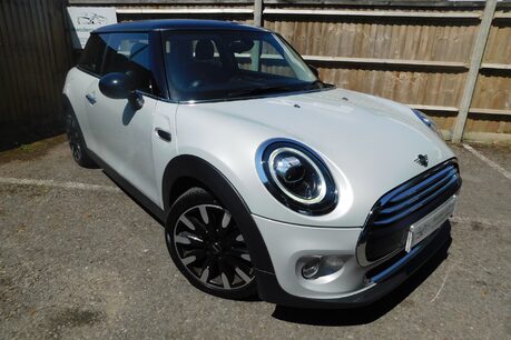 Mini Hatch 1.5 COOPER EXCLUSIVE 3 Dr
