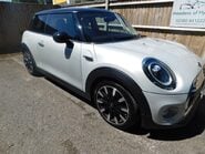 Mini Hatch 1.5 COOPER EXCLUSIVE 3 Dr 2