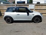 Mini Hatch 1.5 COOPER EXCLUSIVE 3 Dr 3
