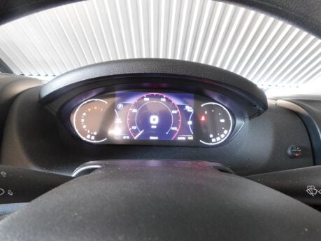 Roller Team T-Line 700 6 BERTH AUTOMATIC MOTORHOME FIAT DUCATO M/JET 140 9