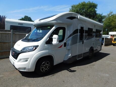 Roller Team T-Line 700 6 BERTH AUTOMATIC MOTORHOME FIAT DUCATO M/JET 140 1