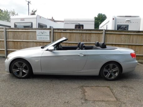 BMW 3 Series 320d SE HIGHLINE 2dr Convertible 7