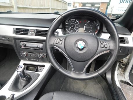 BMW 3 Series 320d SE HIGHLINE 2dr Convertible 12