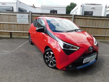 Toyota Aygo 1.0 VVT-I X-TREND X-SHIFT 5Dr 1