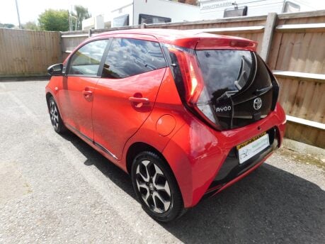 Toyota Aygo 1.0 VVT-I X-TREND X-SHIFT 5Dr 6