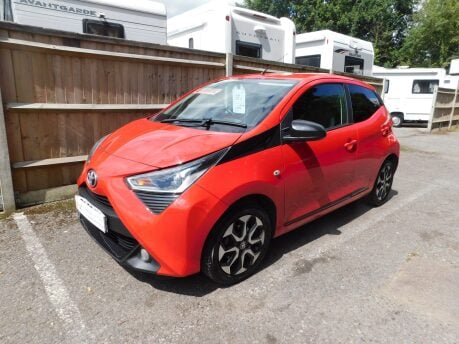 Toyota Aygo 1.0 VVT-I X-TREND X-SHIFT 5Dr 8