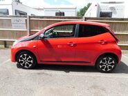Toyota Aygo 1.0 VVT-I X-TREND X-SHIFT 5Dr 7
