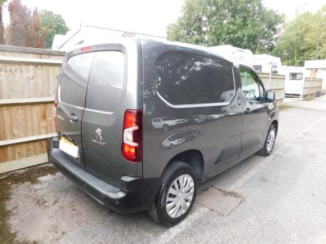Peugeot Partner 1.5 BLUEHDI PROFESSIONAL PREMIUM L1 4
