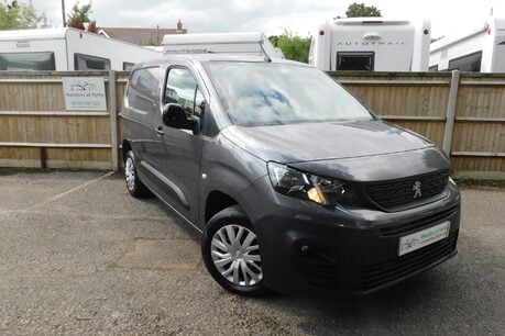 Peugeot Partner 1.5 BLUEHDI PROFESSIONAL PREMIUM L1