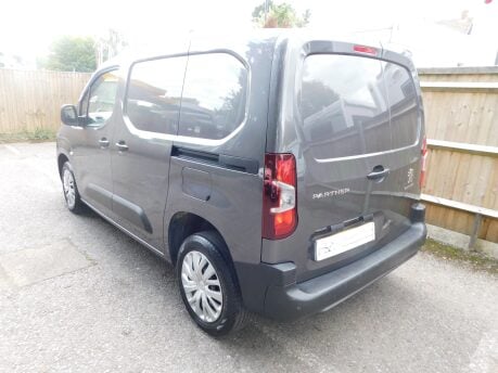 Peugeot Partner 1.5 BLUEHDI PROFESSIONAL PREMIUM L1 6