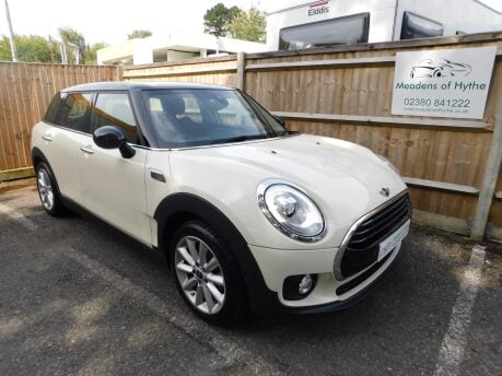 Mini Clubman COOPER 1.5 AUTOMATIC CHILLI 6 Dr 2