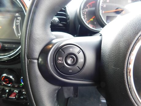 Mini Clubman COOPER 1.5 AUTOMATIC CHILLI 6 Dr 14