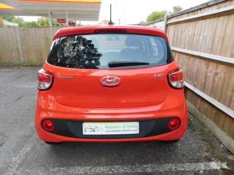 Hyundai i10 1.2 SE AUTOMATIC 5 Dr 5