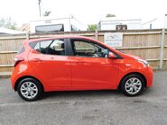 Hyundai i10 1.2 SE AUTOMATIC 5 Dr 3