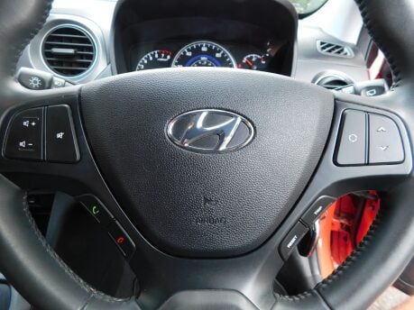 Hyundai i10 1.2 SE AUTOMATIC 5 Dr 13