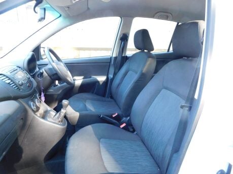 Hyundai i10 1.2 ACTIVE 13