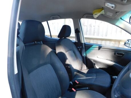 Hyundai i10 1.2 ACTIVE 12