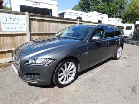 Jaguar XF PORTFOLIO Sportbrake 2.0 Petrol AUTOMATIC 5Dr 8