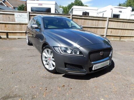 Jaguar XF PORTFOLIO Sportbrake 2.0 Petrol AUTOMATIC 5Dr 1