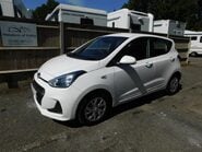 Hyundai i10 1.0 SE 5Dr 8