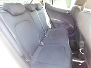 Hyundai i10 1.0 SE 5Dr 15