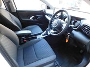 Toyota Yaris 1.5 VVT-H DESIGN FHEV HYBRID CVT AUTOMATIC 5dr 18