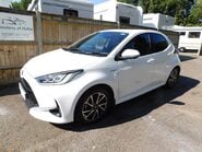 Toyota Yaris 1.5 VVT-H DESIGN FHEV HYBRID CVT AUTOMATIC 5dr 8