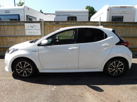Toyota Yaris 1.5 VVT-H DESIGN FHEV HYBRID CVT AUTOMATIC 5dr 7