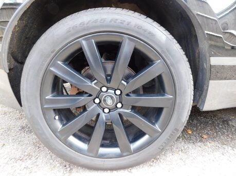 Land Rover Range Rover Velar R-DYNAMIC HSE 2.0 D180 AUTOMATIC 13