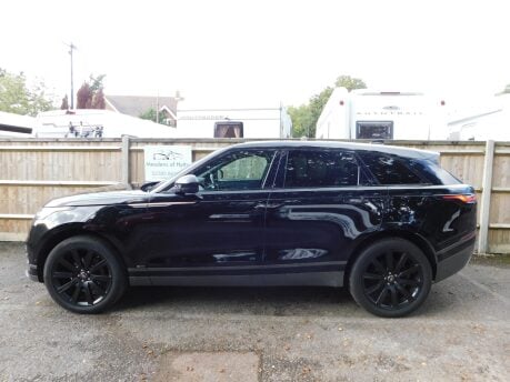 Land Rover Range Rover Velar R-DYNAMIC HSE 2.0 D180 AUTOMATIC 7