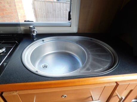 Auto-Trail Cheyenne 630 SE 2 Berth Motorhome 2.3 Multi Jet Fiat Ducato Chassis 15