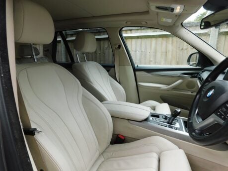 BMW X5 XDRIVE30D SE 17