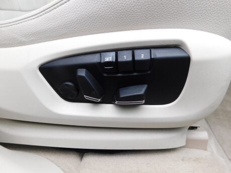 BMW X5 XDRIVE30D SE 18