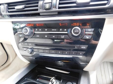 BMW X5 XDRIVE30D SE 14