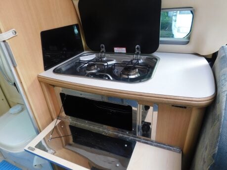 Auto-Sleepers Topaz 2 BERTH HIGH TOP CAMPERVAN VW TRANSPORTER 2.5 TDi 15
