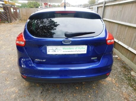 Ford Focus 1.0 TITANIUM 5 Dr 5