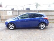 Ford Focus 1.0 TITANIUM 5 Dr 7