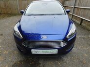 Ford Focus 1.0 TITANIUM 5 Dr 9