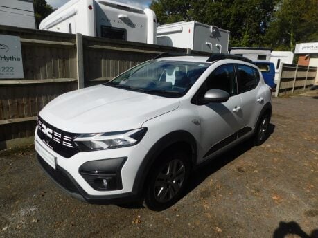 Dacia Sandero Stepway EXPRESSION 1.0 TCE 5dr 8