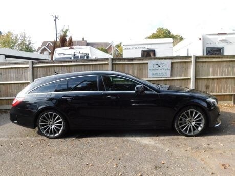 Mercedes-Benz CLS CLS350d SHOOTING BRAKE AMG LINE AUTOMATIC 5dr 3