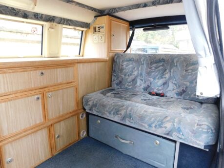Auto-Sleepers Trident 4 BERTH VOLKSWAGEN TRANSPORTER CHASSIS 2.4D AUTOMATIC 9