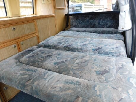Auto-Sleepers Trident 4 BERTH VOLKSWAGEN TRANSPORTER CHASSIS 2.4D AUTOMATIC 13
