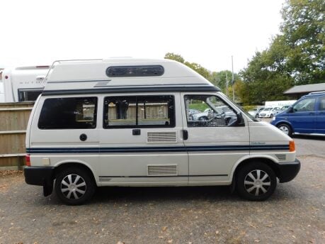 Auto-Sleepers Trident 4 BERTH VOLKSWAGEN TRANSPORTER CHASSIS 2.4D AUTOMATIC 6