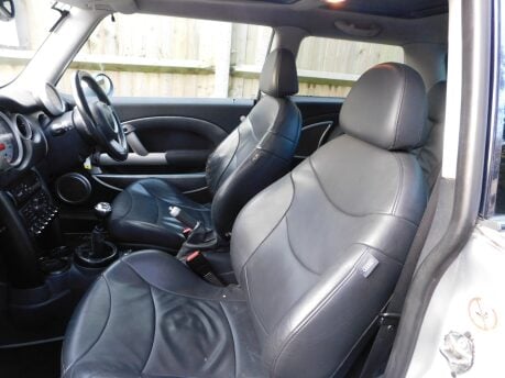 Mini Hatch COOPER S 1.6 CHILLI PACK 3dr 14