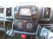 Peugeot Boxer 2.2 BLUEHDI 335 L2H2 PROFESSIONAL PANEL VAN 11