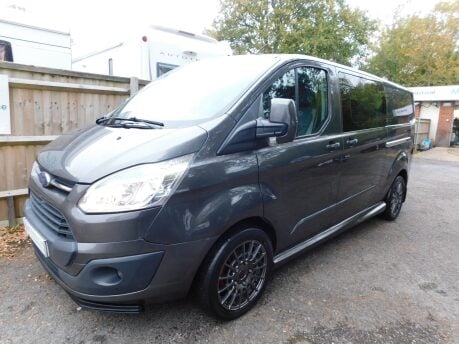 Ford Transit Custom 2.2 TDCi LIMITED DAY VAN/CAMPER 1