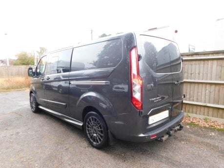 Ford Transit Custom 2.2 TDCi LIMITED DAY VAN/CAMPER 3